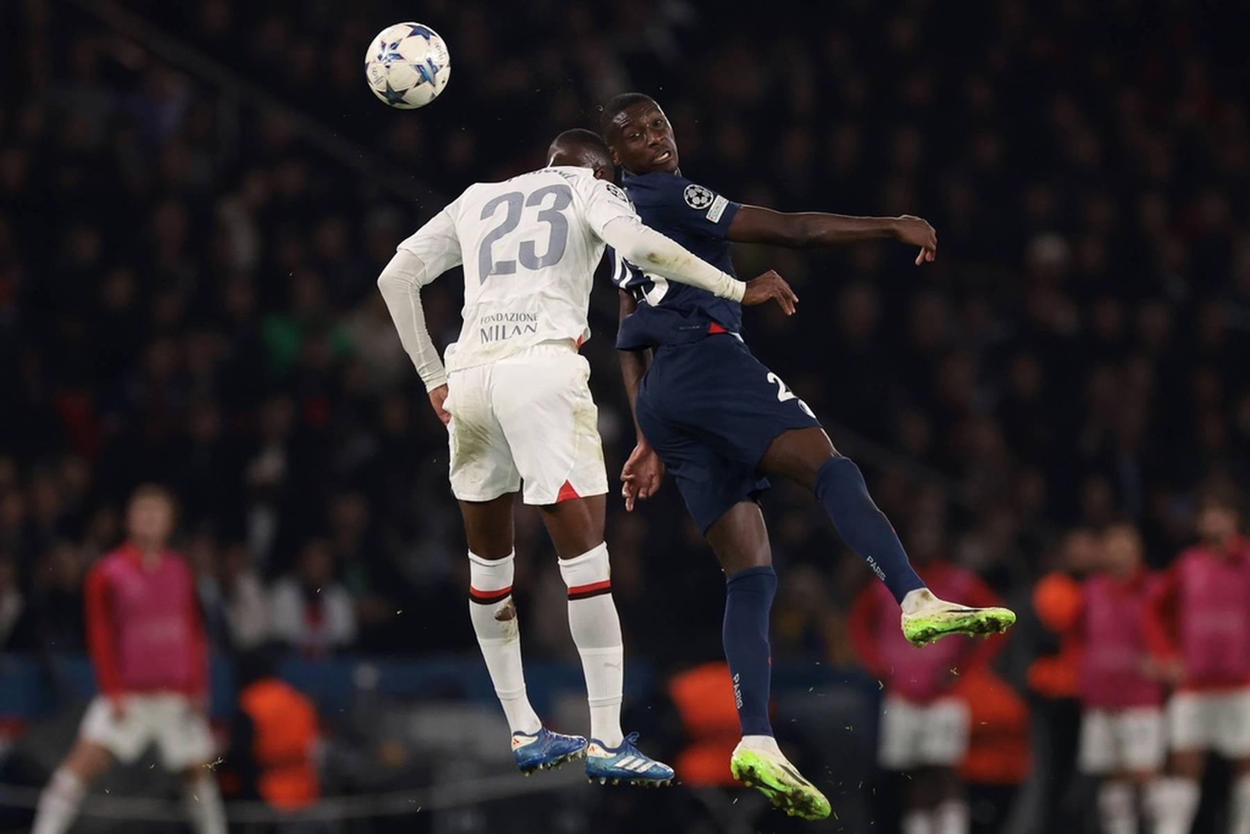 带领球队取 带领球队取