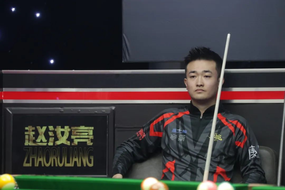 中的地位 中的地位