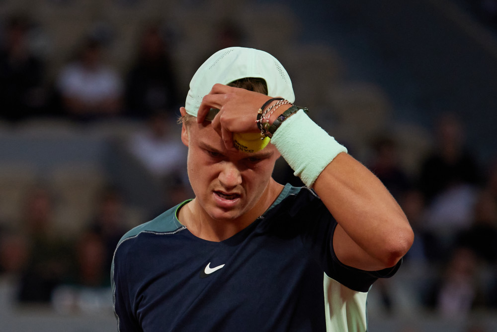 也为争冠走 也为争冠走